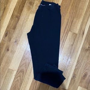Black leggings